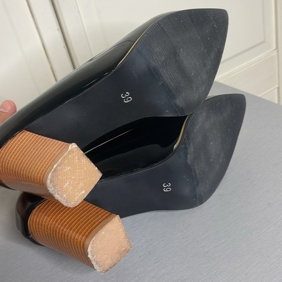 Ladies Fashion Black Patent Faux Leather Block Heel Shoes Pointed Sz 39/8.5 - Picture 7 of 11